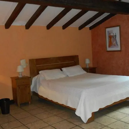 De La Feniere 3* Arles