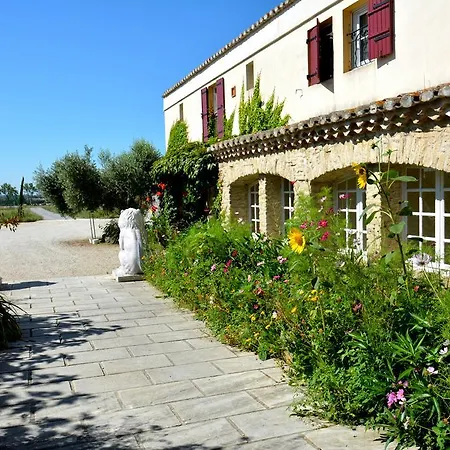 Hotel De La Feniere 3*