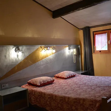 De La Feniere 3*