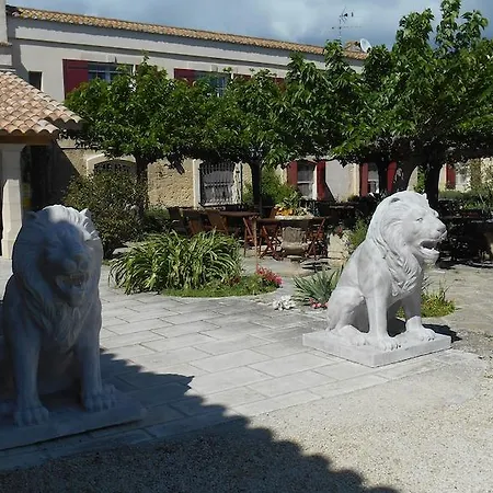 Hotel De La Feniere Arles