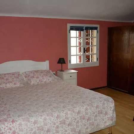 Hotel De La Feniere 3*